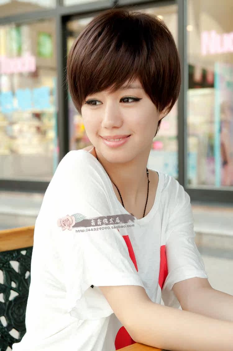 Perruque cheveux raides Court - Ref 2612377 Image 5