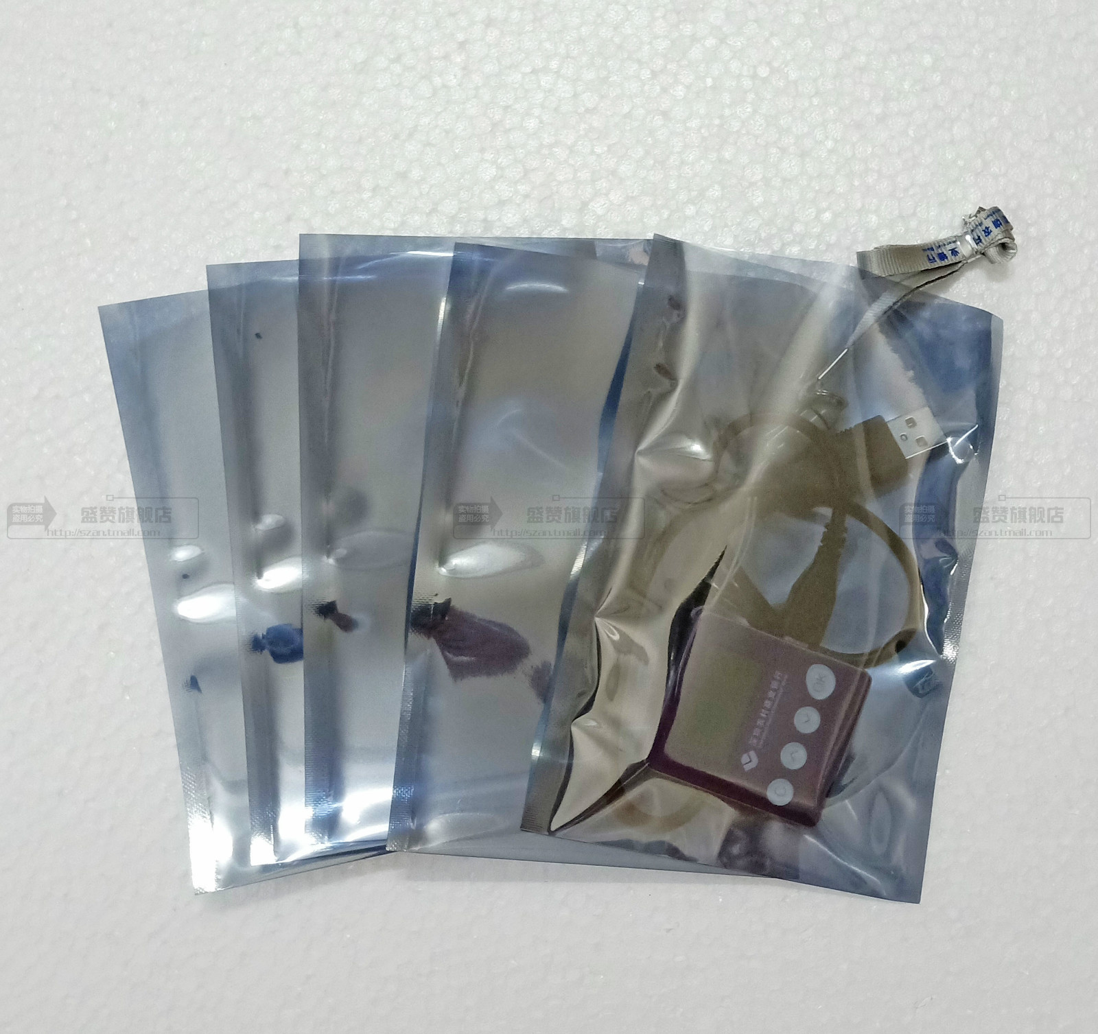Antistatic bag flat mouth antistatic shielding bag 65 * 120mm antistatic plastic bag with opening easy to tear