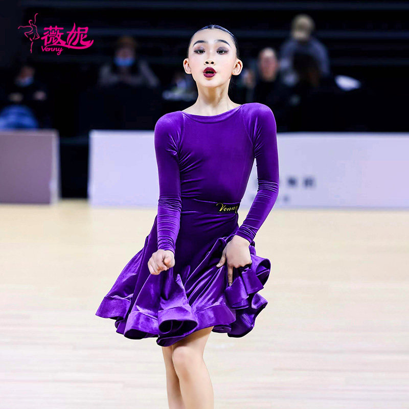 Winnie velvet Latin dance suit 2021 new long sleeves Provisions to wear professional standard winter bookings Conserve children