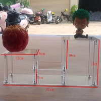 Прозрачная вогнутая труба