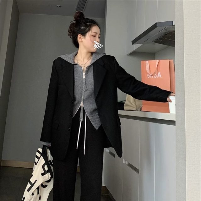 ເສື້ອຍືດສີເທົາສັ້ນ hooded double zipper sweater niche jacket sweater inner layering shirt top women's cardigan hoodie