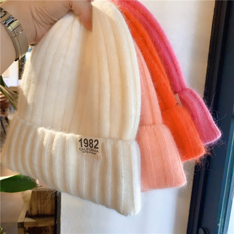 Women's Cute Solid Color Eaveless Wool Cap display picture 18