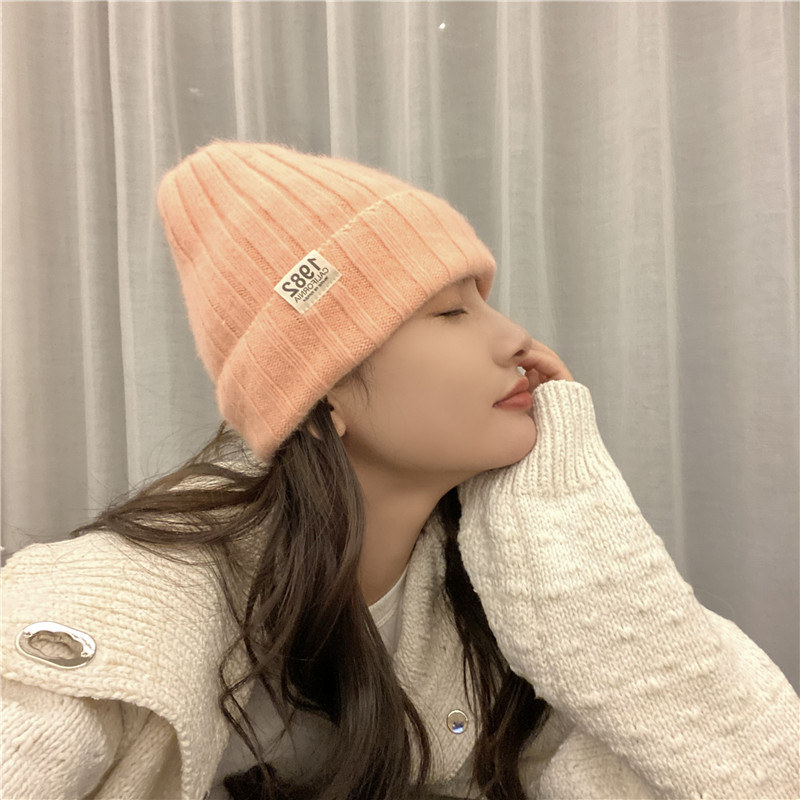 Women's Cute Solid Color Eaveless Wool Cap display picture 9