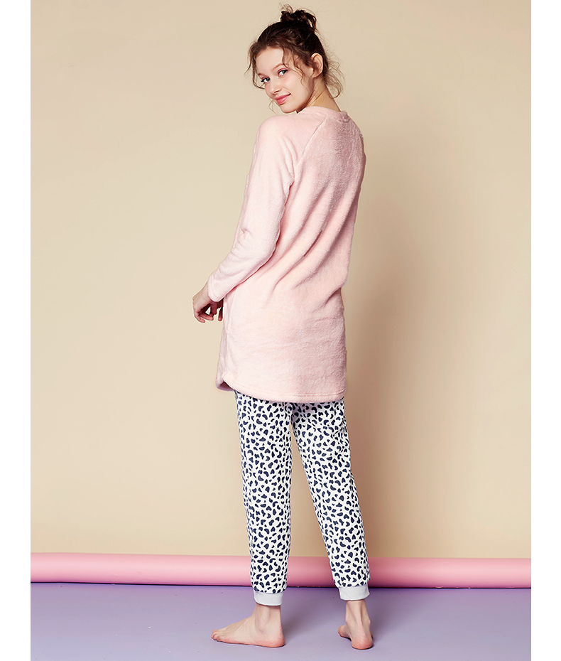 Bodypops mall với cùng một đoạn phụ nữ dễ thương in phim hoạt hình dễ thương in đồ ngủ phụ nữ BCYO789T11 quần áo bộ thu đông nữ đẹp