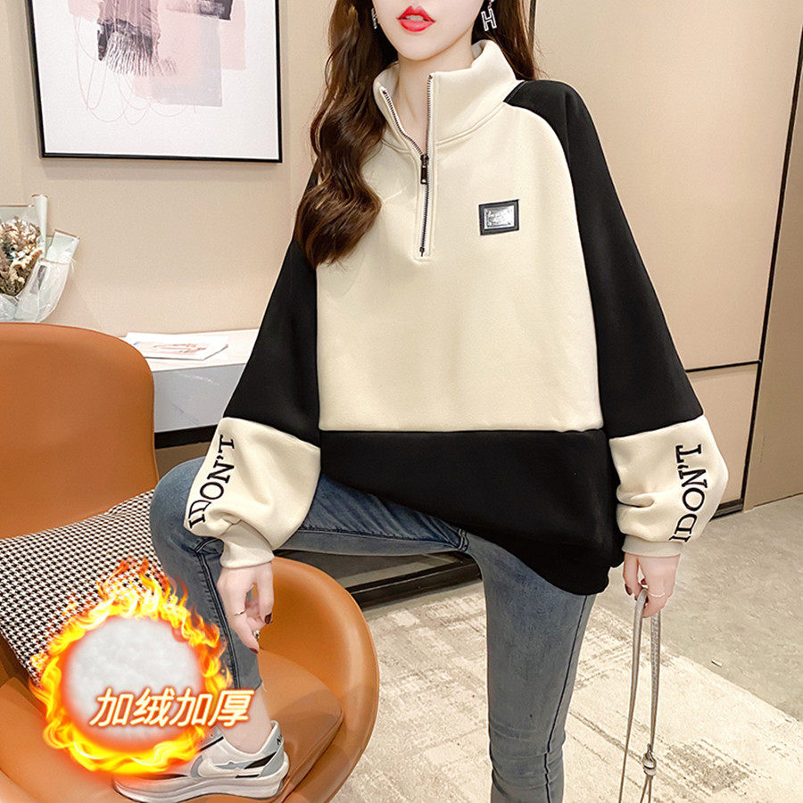 Short Fashion Pregnant pregnant woman's Korean version plus velvet thickened High-collar warm jacket Winter loose short jacket