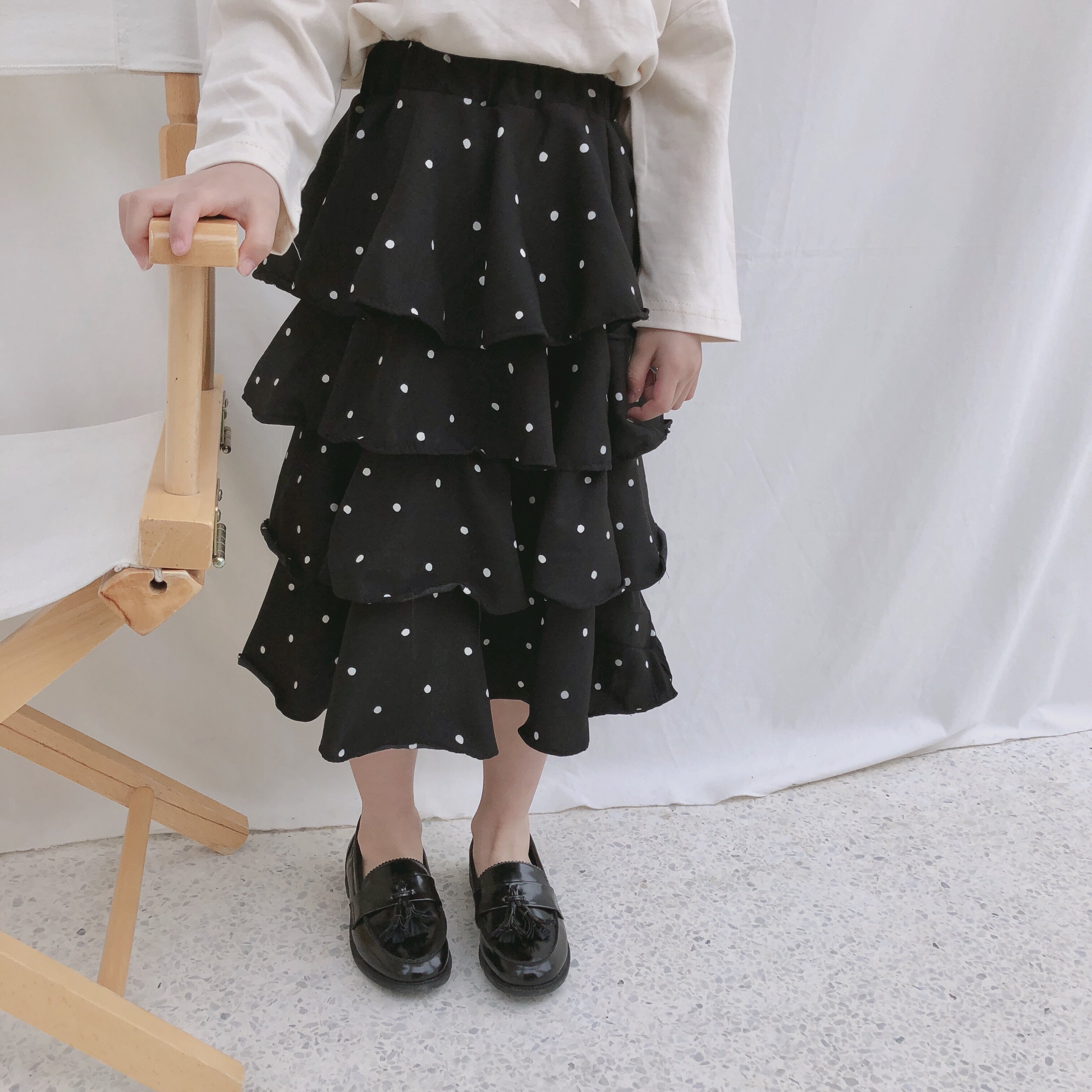 ins spring summer style children's baby Korean version sweet and cute round point half body dress girl black polo dot cake dress