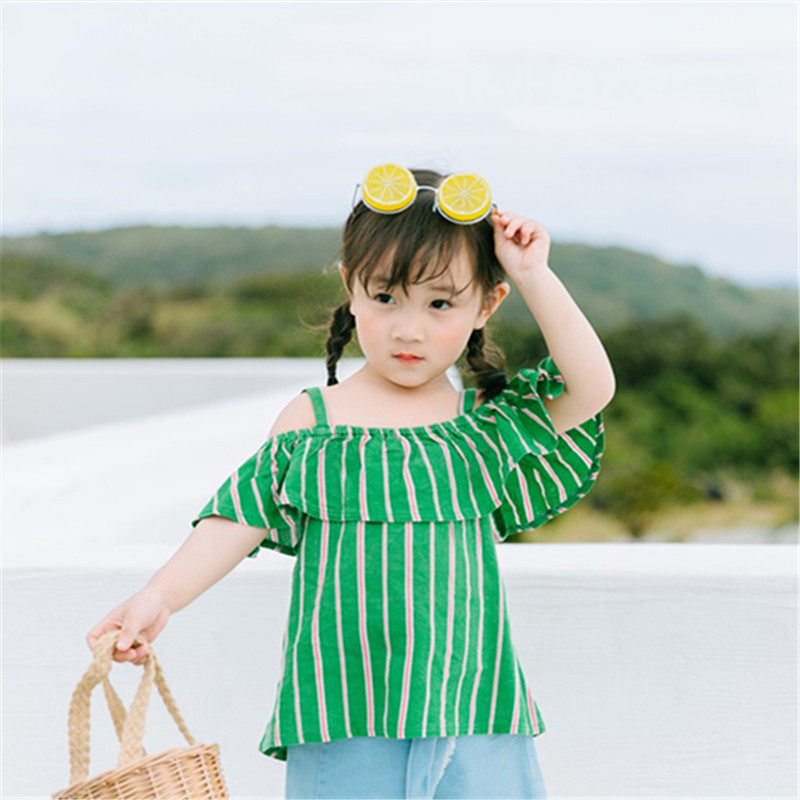ins exploits, summer children's baby lotus leaf side lined with harness blouse blouse girl's open-shoulder green stripe harness