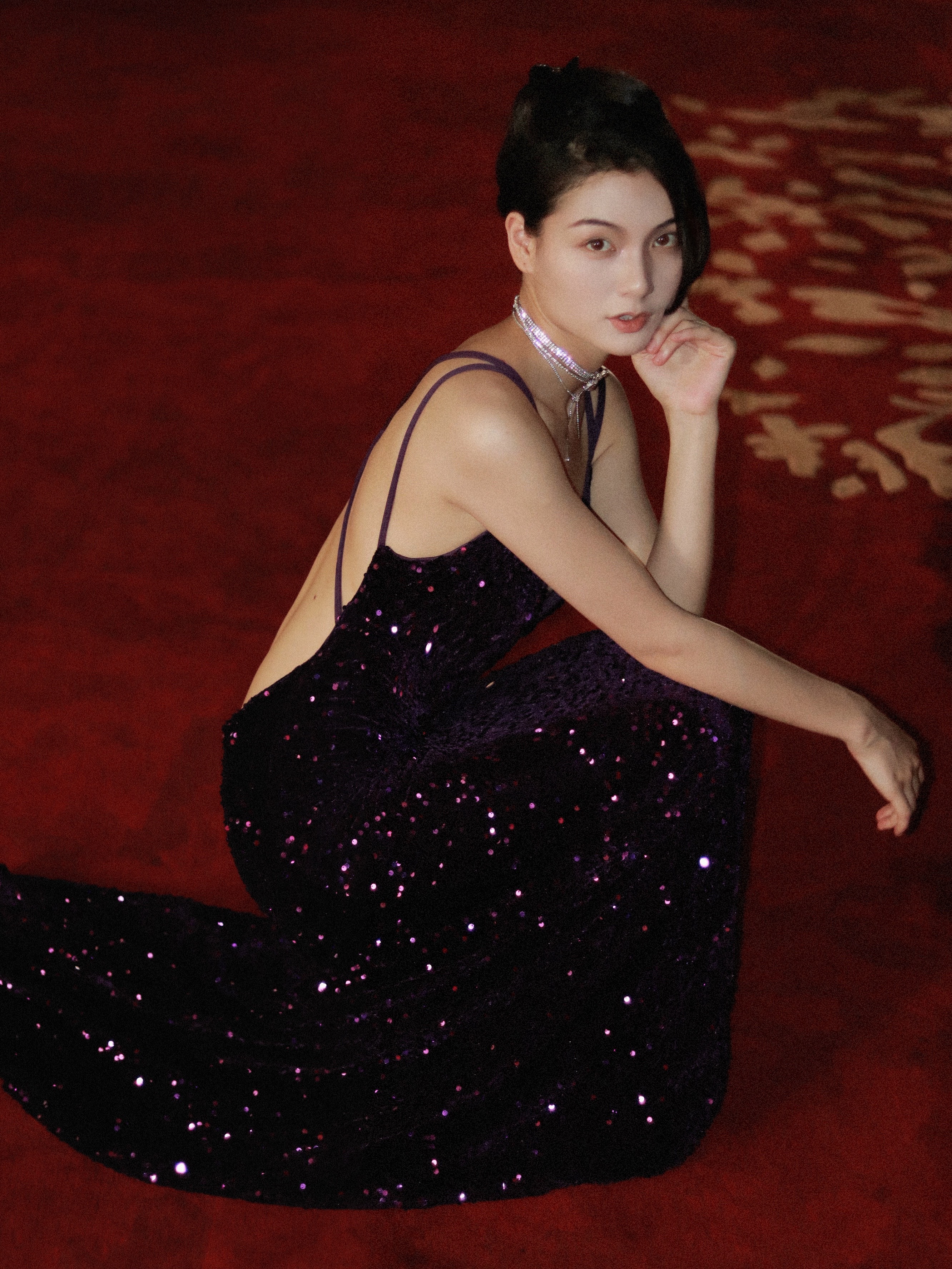 Purple nail sequins, extra-long evening dress, backless Purple nail sequins, extra-long evening dress, backless