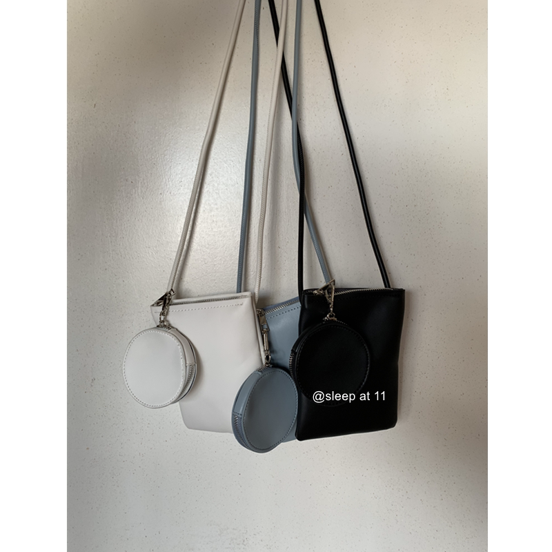 Sleep at 11 (3 24 NEW10:00) paired with a minimalist 100 lap pure color casual PU single shoulder bag