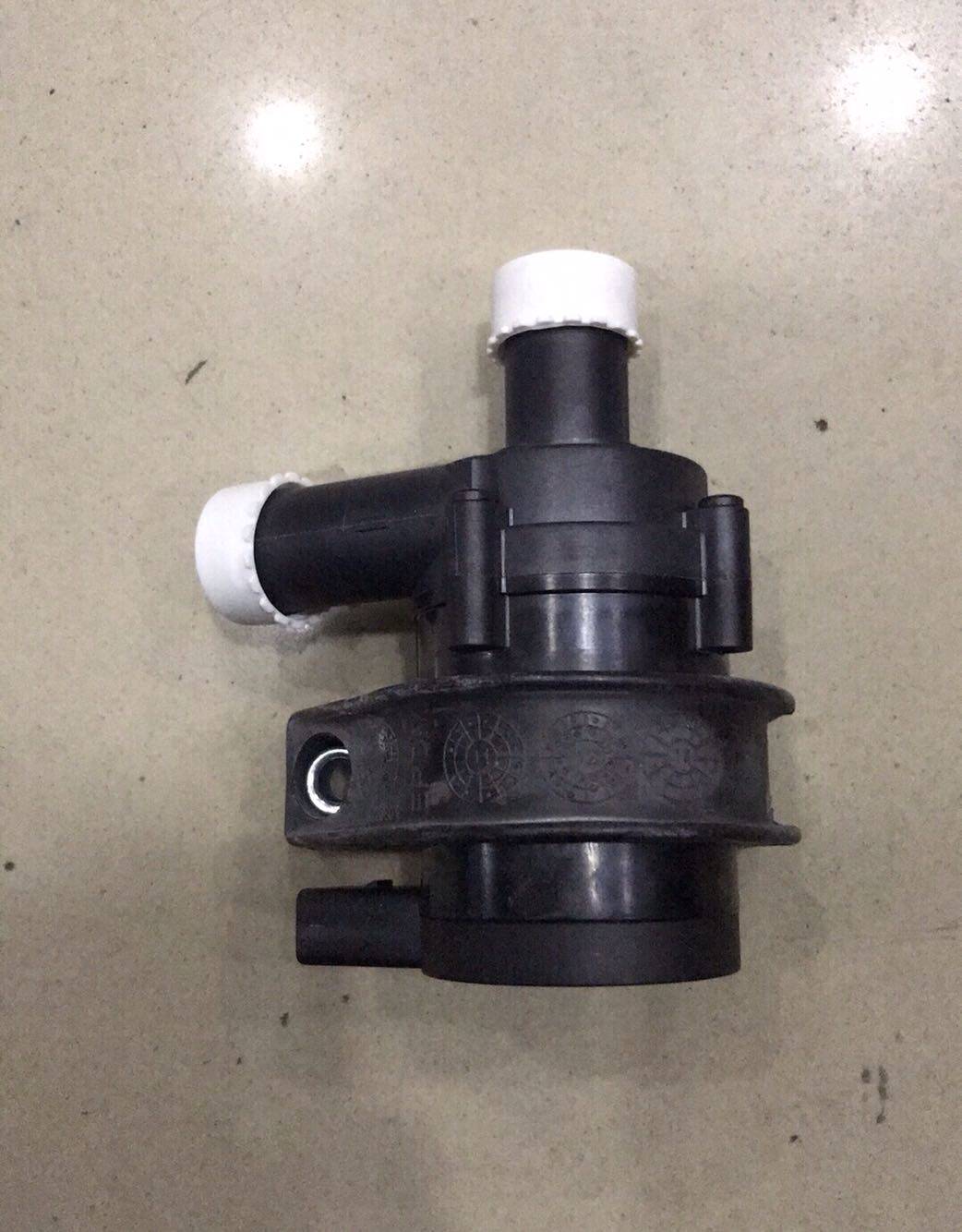 Tiguan Xinpa additional water pump