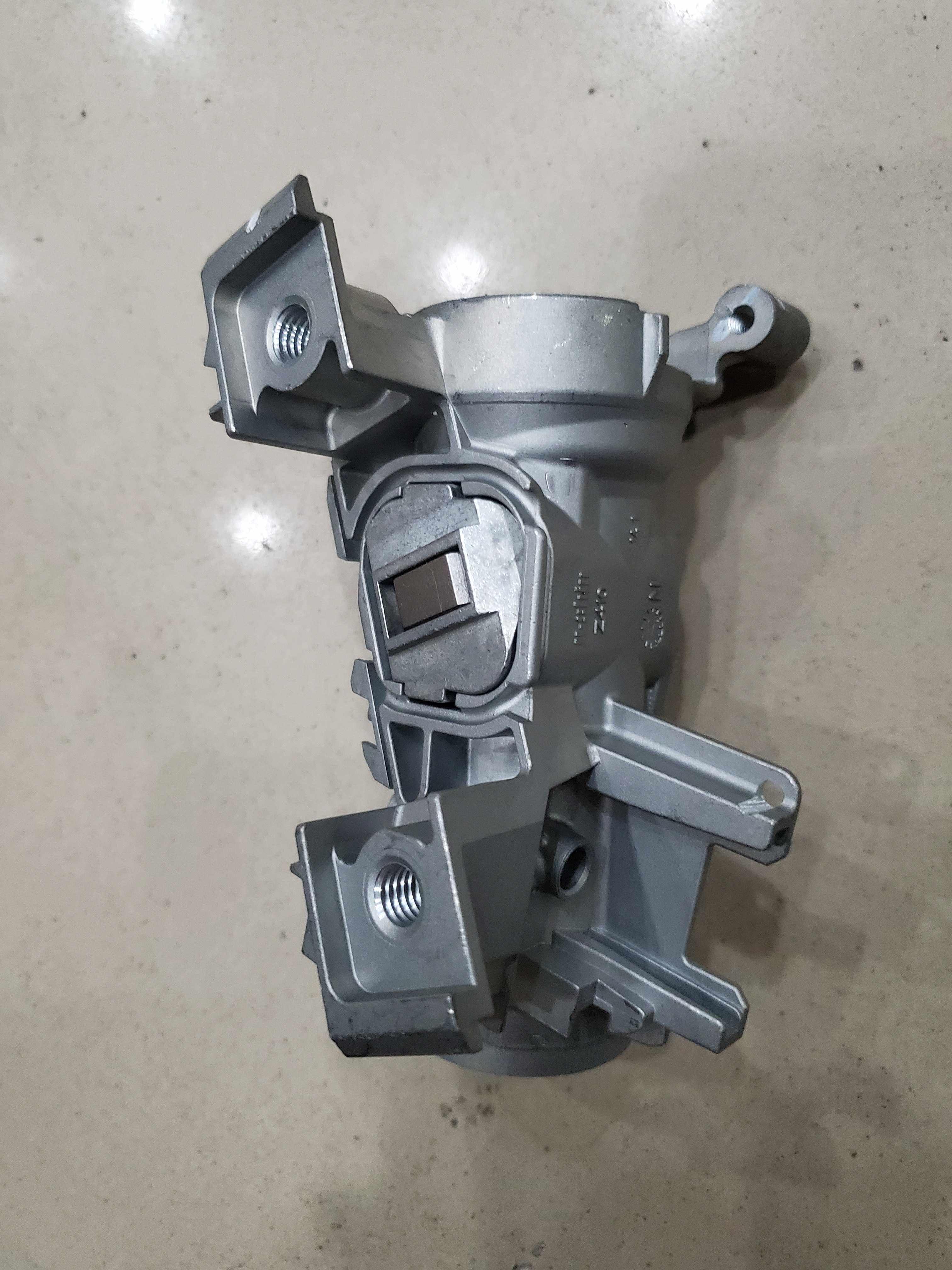 Volkswagen new mulberry new Jetta Xinruihao Nalangxing new Lavida new Bora new Polo ignition switch ignition aluminum seat