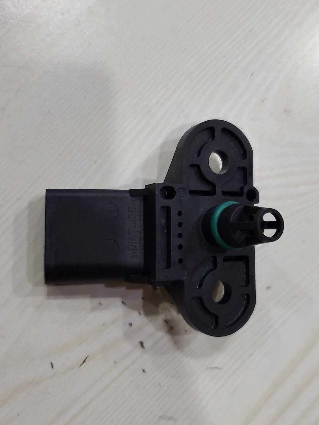 Golf Touareg Touran Scirocco intake pressure sensor 036 906 051051G