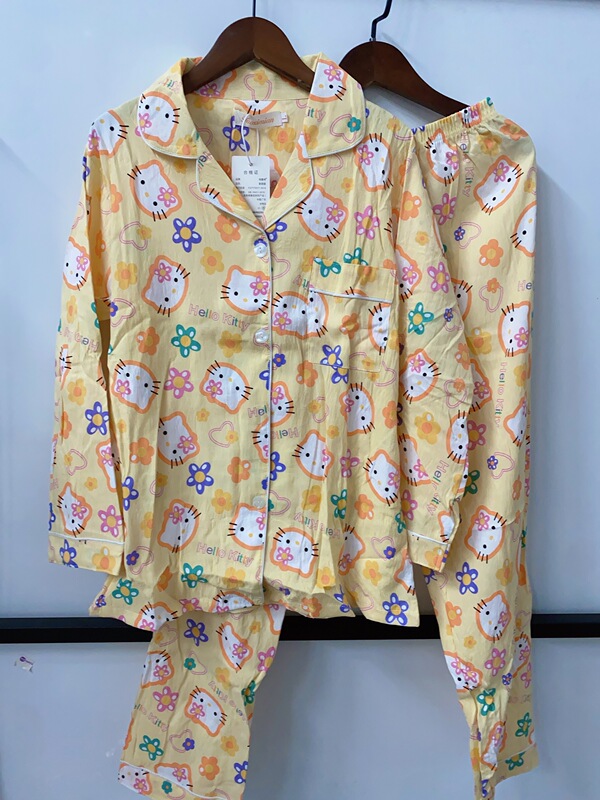 Real Shot of New Women's Summer Pajamas, Cloud Cotton Long-Sleeved Korean-Style Cartoon Age-Reducing Loungewear, Can Be Worn Outside, Set