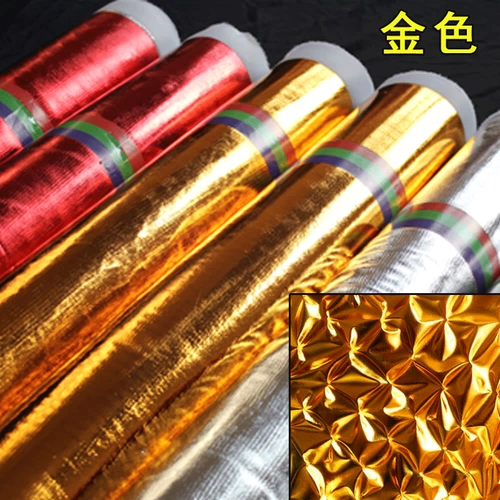 Рождественский магазин украшения празднуют исполнительные пакеты сумки дерево дерево дерево