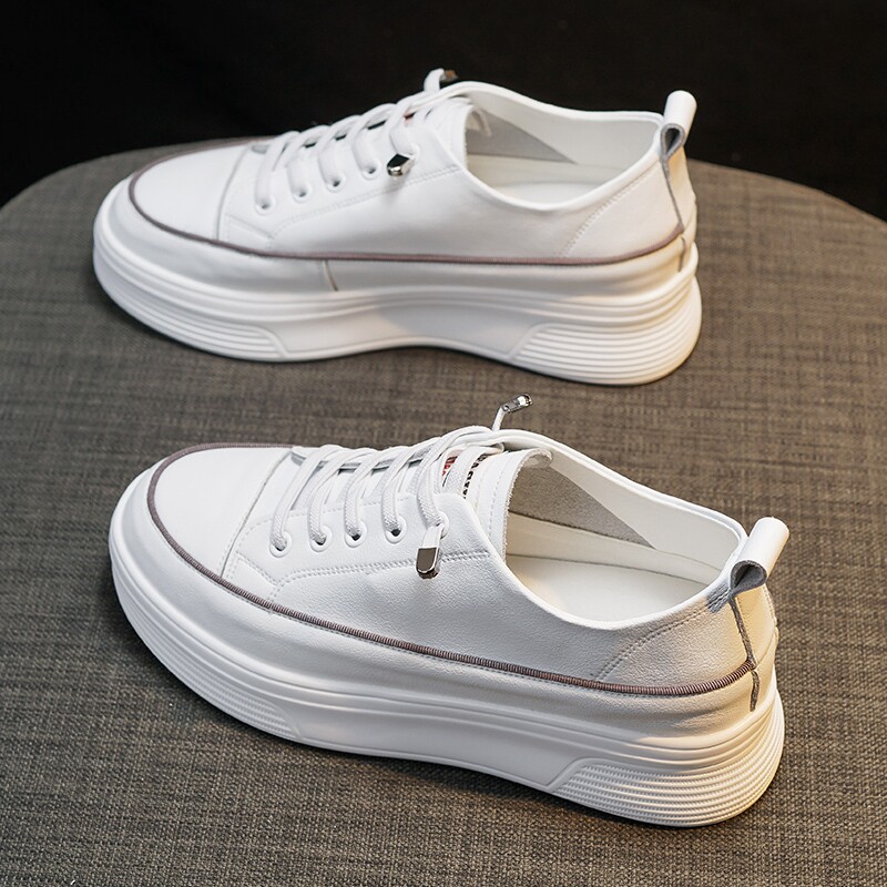 Korean fashion brand small white shoes 2022 new women's shoes ins street shooting trendy shoes muffin sports inner heightened thick-soled sneakers