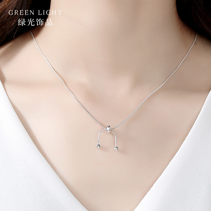 Necklace Woman Pure Silver Minimalist Lock Bones Chain Ins Lukewarm Wind Light Extravaganza Lady Pendant Design Sensation Lady Pendant Birthday Gift