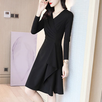 Annual meeting dress spring new 2021 temperament black high end socialite banquet Hepburn Wind small black dress small dress