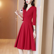 Red dress 2021 new spring dress waist thin French retro Hepburn style small red dress party