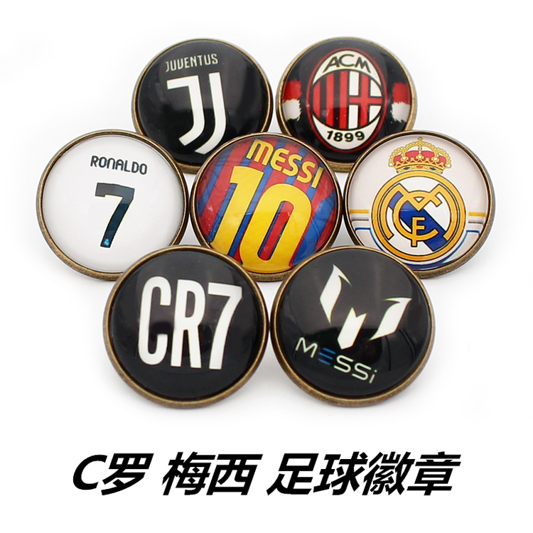 Football AC Milan Barcelona messi Messi Neymar Real Madrid Cro World Cup Souvenir Badge of the Chest Pin Badge 