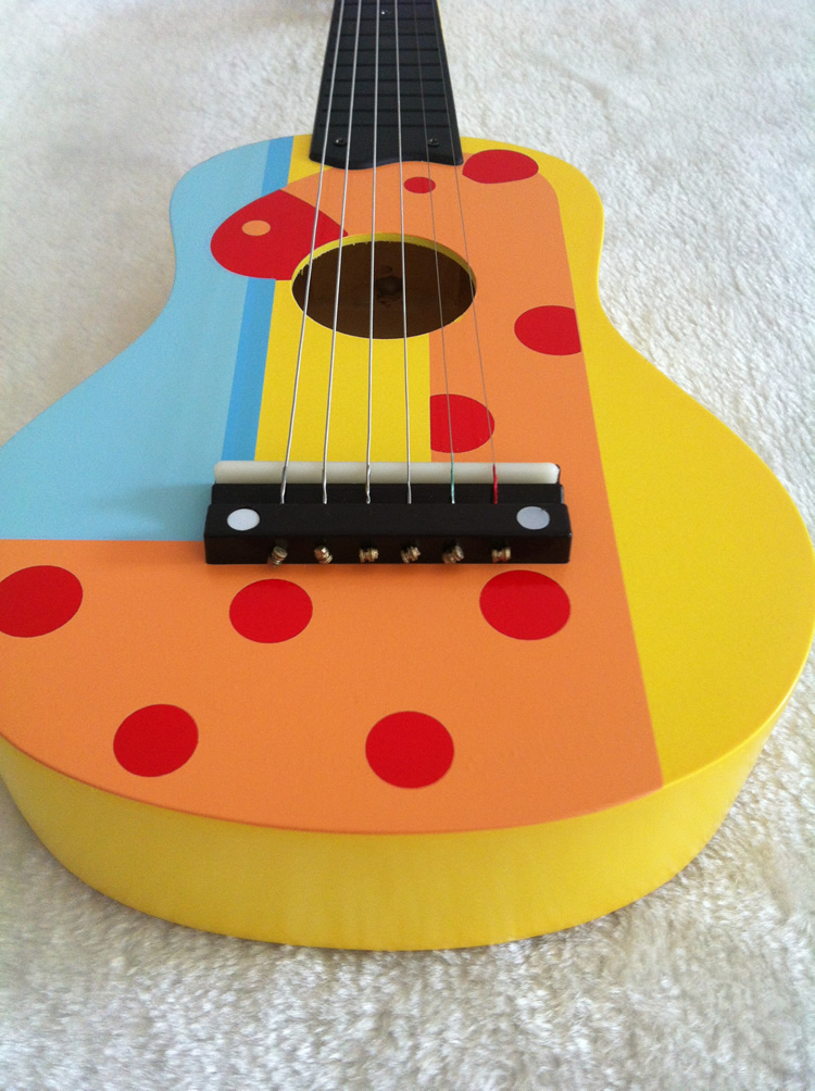 Đồ chơi bằng gỗ guitar 21 inch mô phỏng phim hoạt hình trẻ em đồ chơi guitar giáo dục sớm dụng cụ dây thép có thể chơi bộ trống đồ chơi cho bé