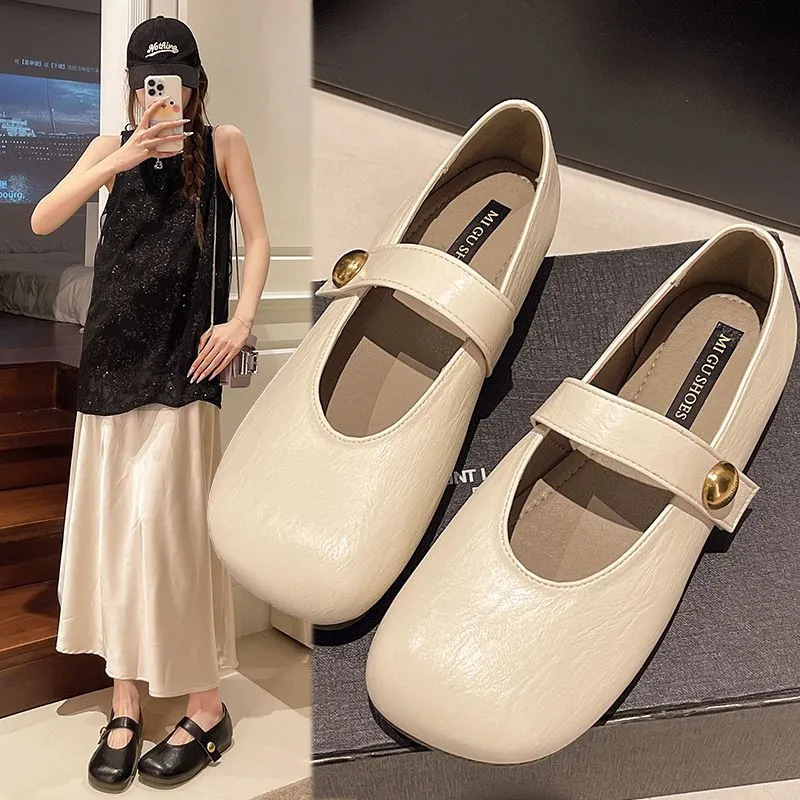 Retro Square-Toe Mary Jane Shoes 2025 Spring and Summer New Shoes Magic Flat Shoes Soft-Soled Beanie Shoes for Women Retro Square-Toe Mary Jane Shoes 2025 Spring and Summer New Shoes Magic Flat Shoes Soft-Soled Beanie Shoes for Women