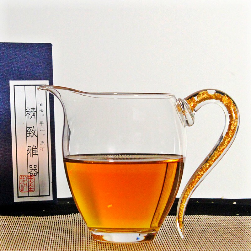 Taiwan heat-resistant gold foil Crystal glass Fair cup Tea separator Filter Male cup Kung Fu Tea accessories Small tea sea
