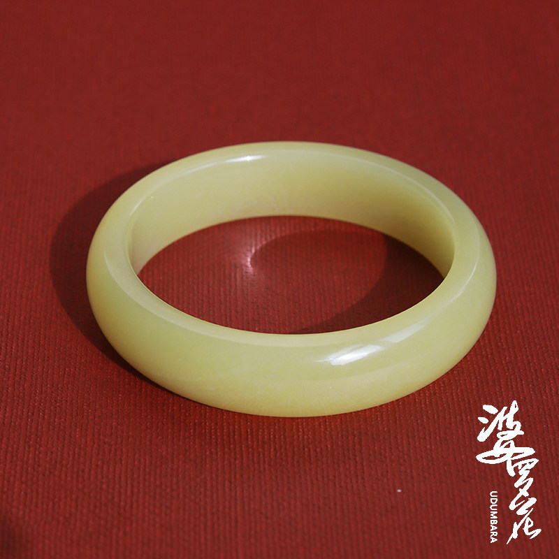 (Boro flower) Xinjiang Ruoqiang and Tian Yuhuang Kou Jade Bracelets Yellow Jade 56 Rings Lady Bracelet Bracelet