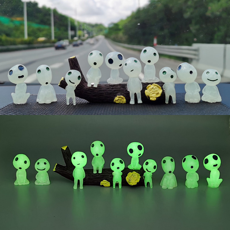 Luminous tree genie paparazzi cartoon resin handicraft multimeat micro-landscape decorative tabletop car carrying pendulum pieces