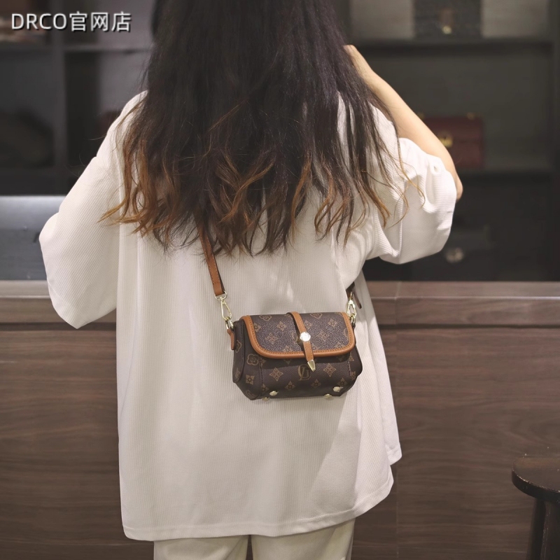 French Drco Small Bag for Women, Light Luxury Trendy Style, Retro Niche Design, Versatile and High-End Crossbody Bag
