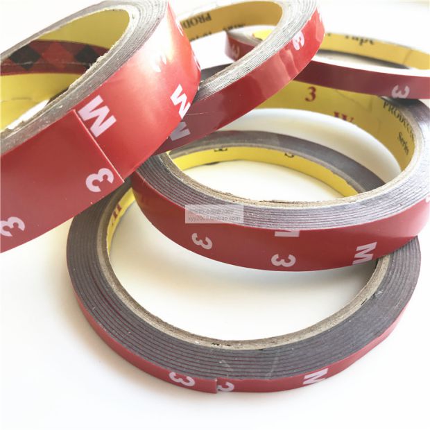 Xe đặc biệt hai mặt dính nhiệt độ cao hai mặt dính 0,6 * 3 mét phụ kiện sửa đổi băng keo đen hai mặt dính - Sửa đổi ô tô choi rua xe o to