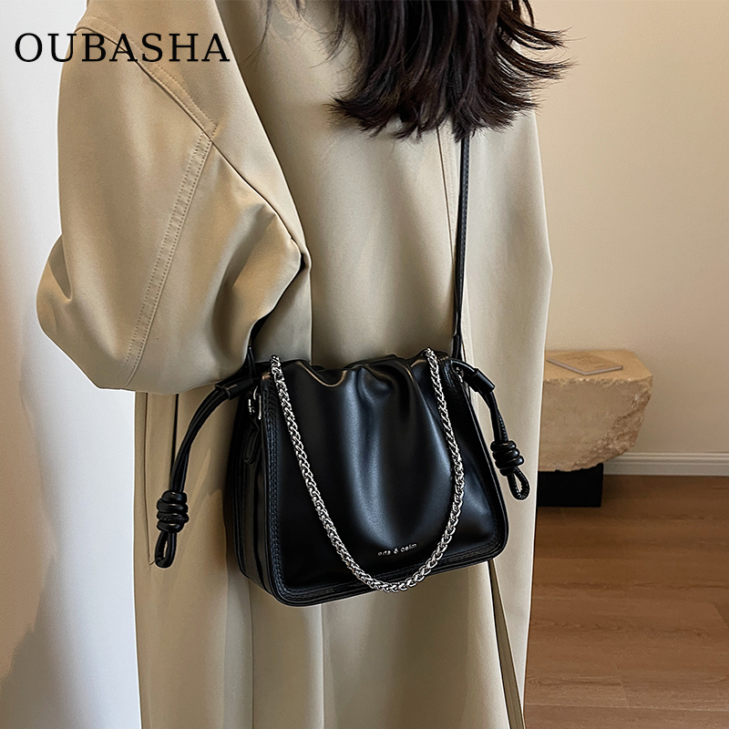 Высококачественная маленькая сумка sense of super fire, женская новинка 2025 года, осенне-зимняя универсальная облачная сумка-мессенджер, легкая роскошная нишевая сумка-ведро