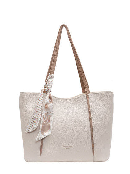 Light Luxury Niche Large-Capacity Bag for Women 2026 New High-End Fashion Shoulder Bag Super Popular Commuter Tote Bag