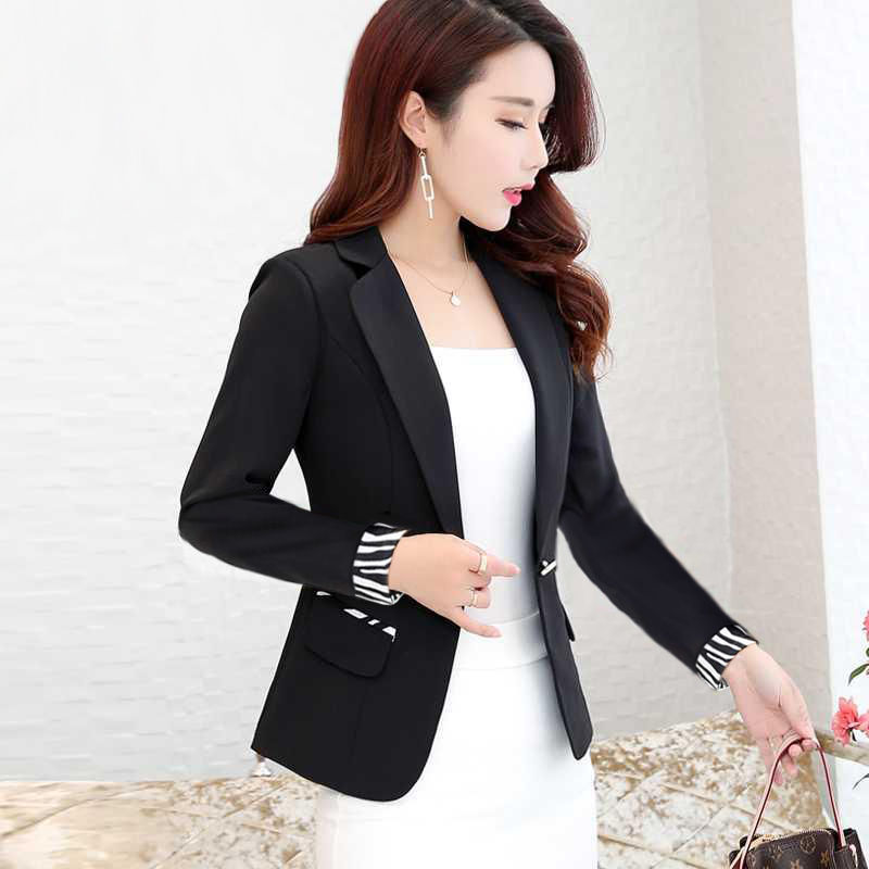 2024 Spring, Summer and Autumn New Style Small Blazer Women's Top Five-Quarter Sleeve Korean Style Slim Casual Short Suit