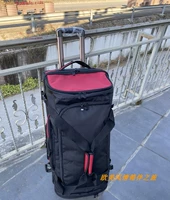 Красный черный рюкзак