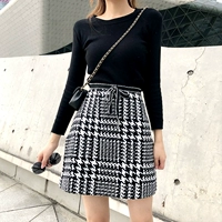 Mùa thu phụ nữ Hàn Quốc mới retro cao eo là mỏng kẻ sọc hoang dã len Một từ váy với túi hip váy chân váy xếp ly đen