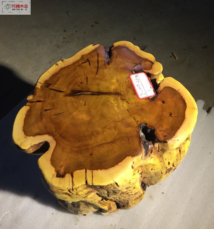 Táo tàu gỗ gỗ rắn gỗ gốc khắc nghệ thuật bàn trà phù hợp với các bộ phận ba trăm năm đặc biệt gốc hoa đứng trụ giày băng ghế - Các món ăn khao khát gốc bộ ghế gốc cây
