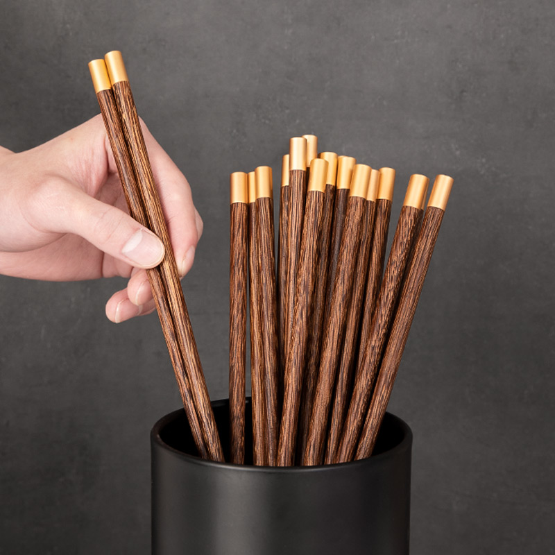 Chicken Wings Wood Chopsticks Home 10 Double gift box set of Chinese solid wood red wood No lacquer No wax Environmental protection Family quick