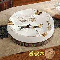 Красивая белая круглая боевая стойка для борьбы с панчазой (