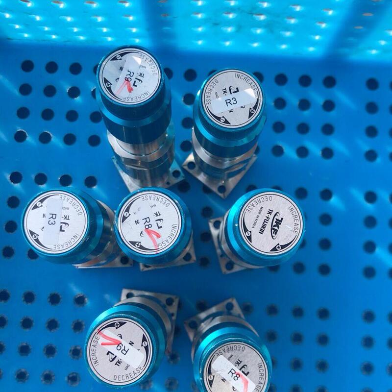 Negotiable Price for Tkf Control Valve Dh11Mrg4-2W-1A1-Px, Condition as Shown in the Picture