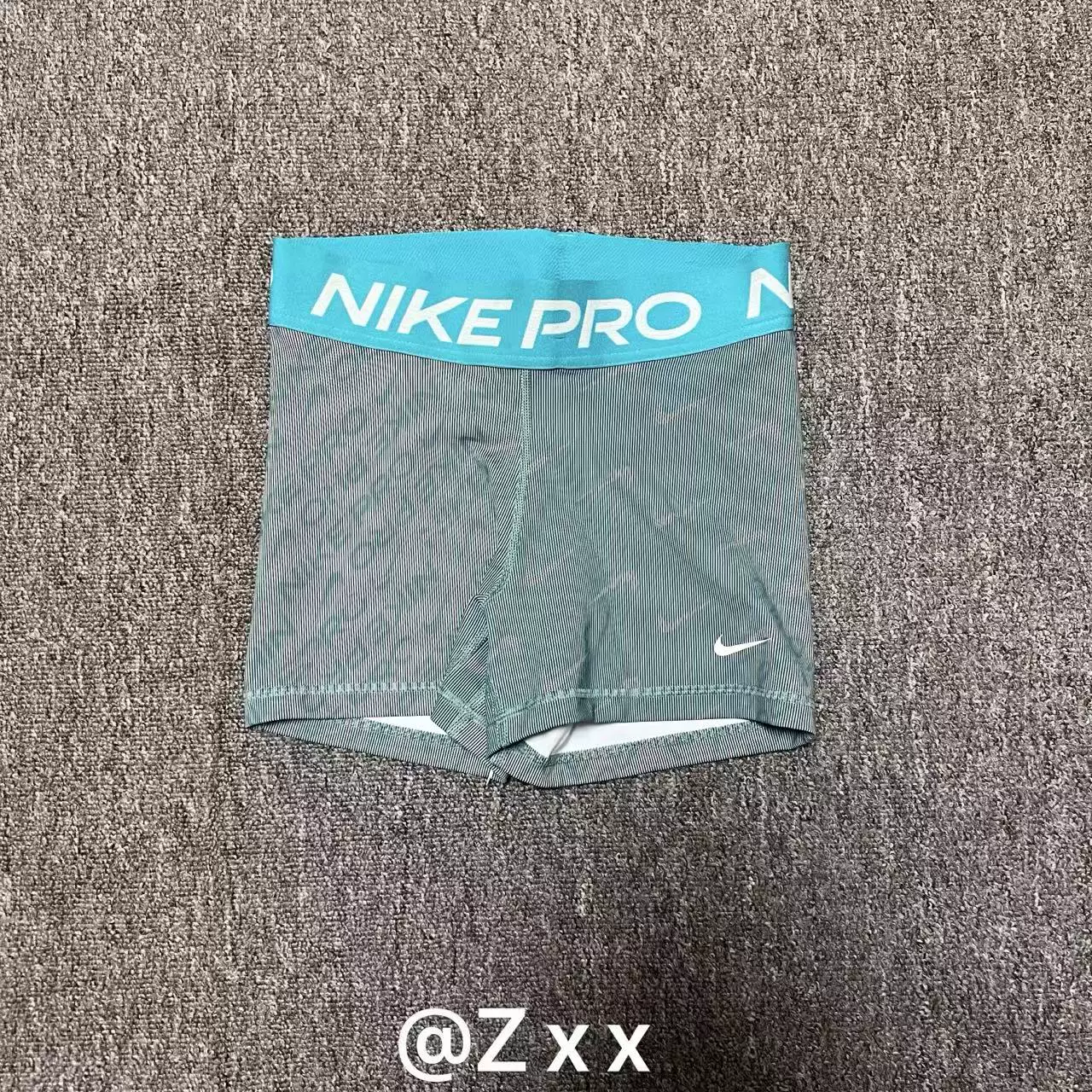 Шорты для йоги и велоспорта (Nike) — облегающие, быстросохнущие, компрессионные, размеры XXS–2XL