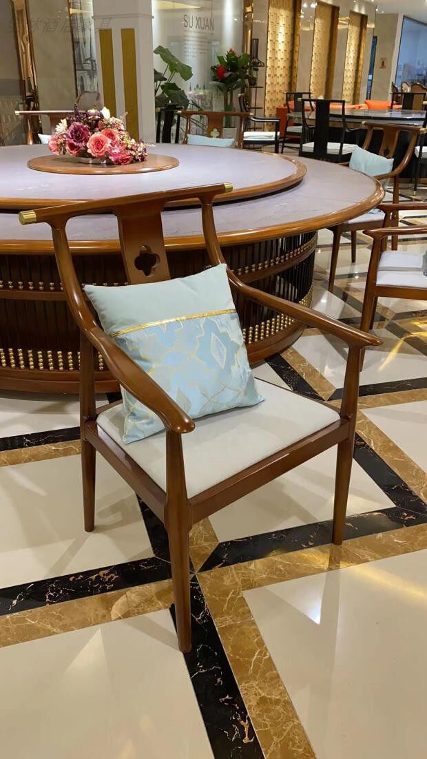 Light extravagant solid wood dining chair upscale rear modern minimalist home chair Leisure hotel lobby Villa Clubhouse Leaning Back Chair