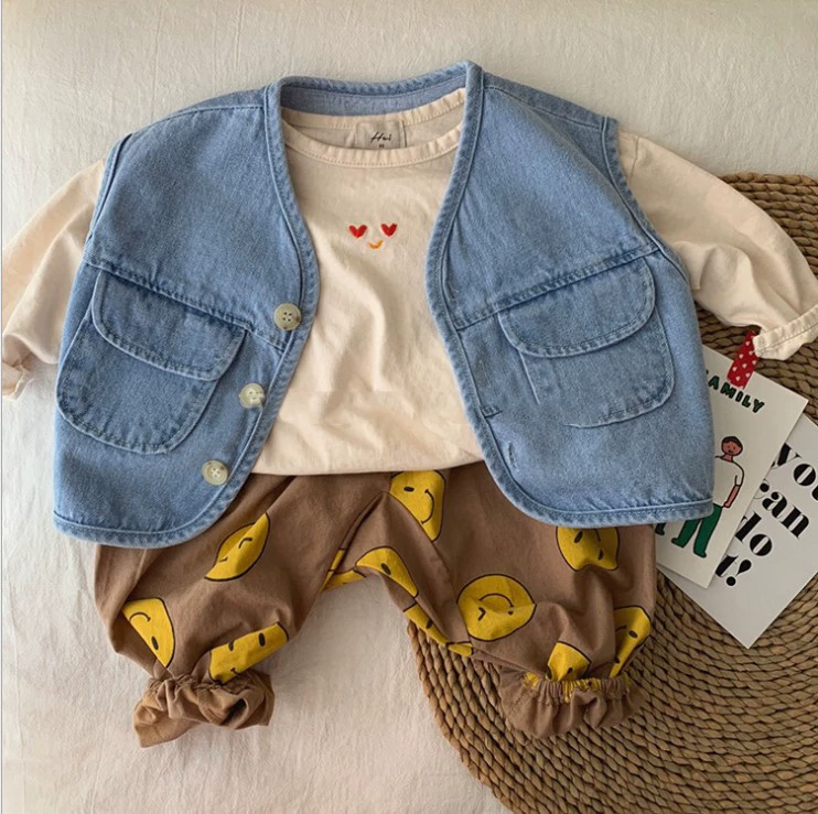 2020ins Phiên bản Hàn Quốc của quần áo trẻ em trẻ sơ sinh và trẻ mới biết đi áo vest denim khoác ngoài áo vest không tay trẻ em áo vest trẻ em mùa xuân và mùa thu - Áo ghi lê