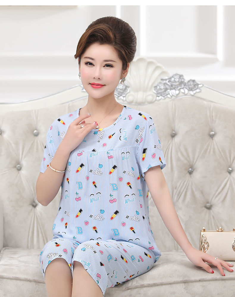 Phụ nữ trung niên áo thun ngắn tay hai mảnh Bộ đồ rộng kích thước lớn Mẹ 50 tuổi chất liệu cotton lụa mặc nhà - Quần áo của mẹ áo kiểu trung niên u50