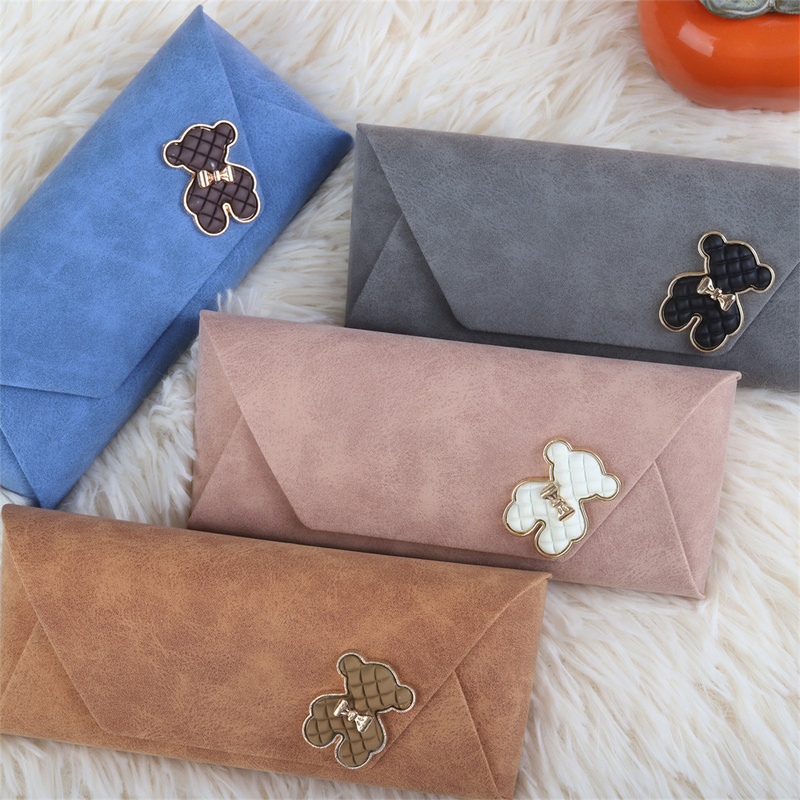 Bear-Shaped Eyeglass Case, Japanese-Style High-End Anti-Pressure Sheepskin Pattern, Portable Sunglasses Storage Case for Students and Friends