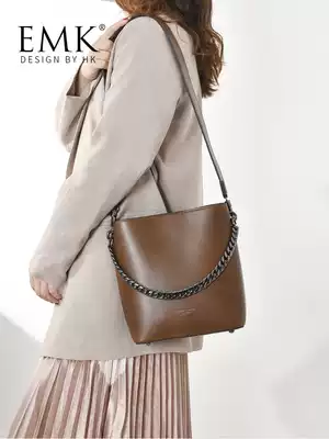 Bucket Bag 2021 New Tide Bag Women Large Capacity Commuter Shoulder shoulder bag Joker Women Bag Soft Leather Big Bag