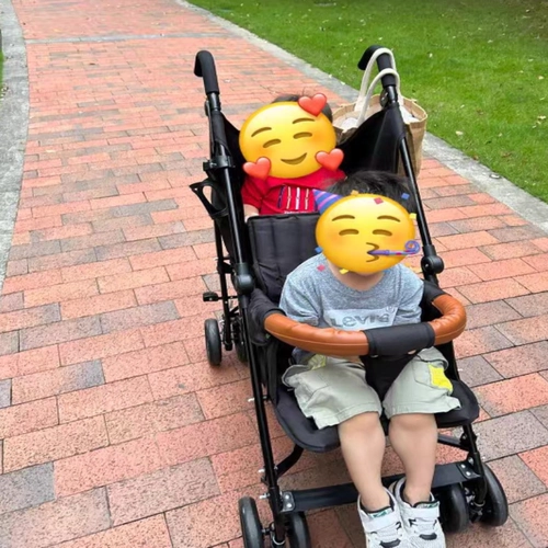 Детская складная прогулочная коляска для близнецов для двоих с зонтиком