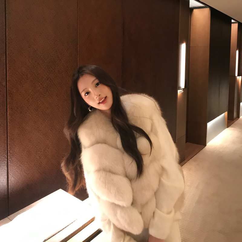 Little Ke's Evening Party Style Finnish Fox Fur Wave-Pattern V-Neck Slimming Vest for Women