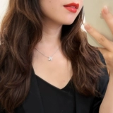 Бриллиантовая искусственная подвеска, золото 750 пробы