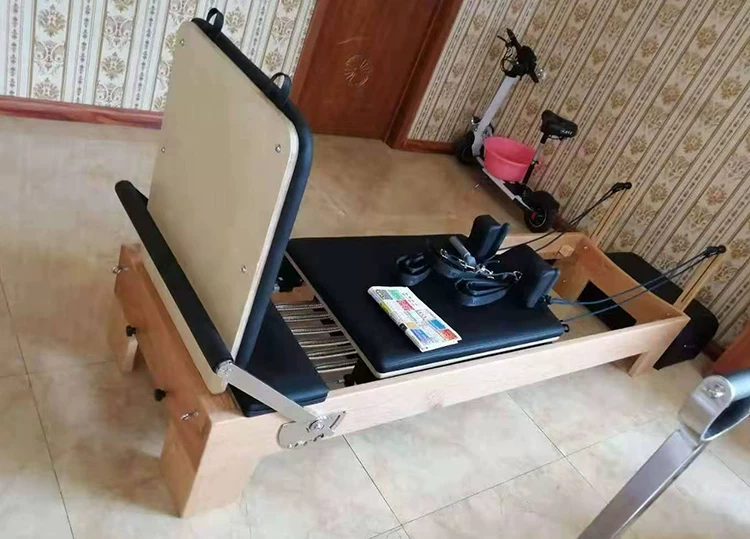 Темно-серая Pilates: базовый тренинг на кровати Reformer скользящая плоская платформа, крупное оборудование для тренировки Pilates, машина для формирования тела