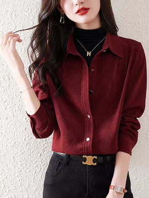 September Mo Mo's unique layering brushed shirt for women's 2023 autumn/winter collection is a fashionable and distinctive shirt with a high-end feel
